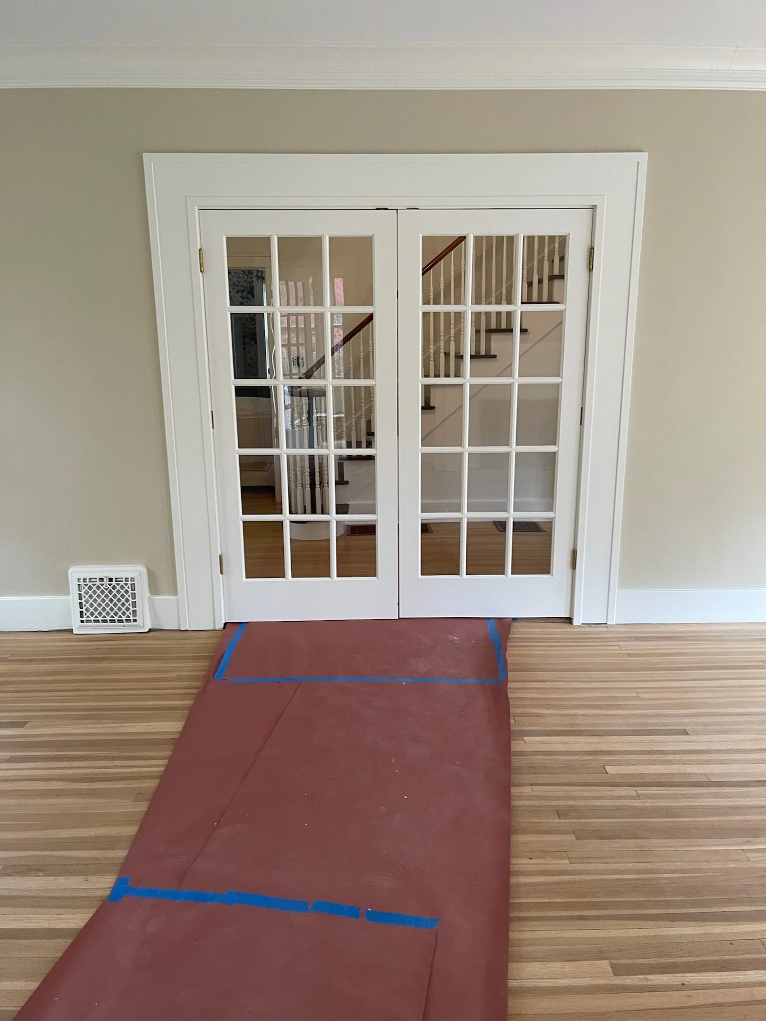 Colonial house painting project, view 10